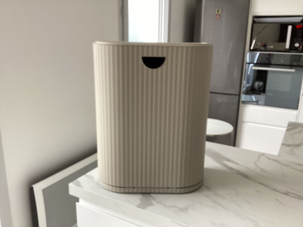 Poubelle design 0 Le Lavandou (83)