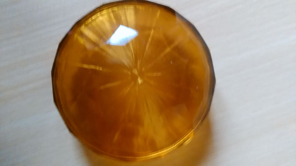 Poudrier ancien ou boite a bijoux
4 Viry-Noureuil (02)