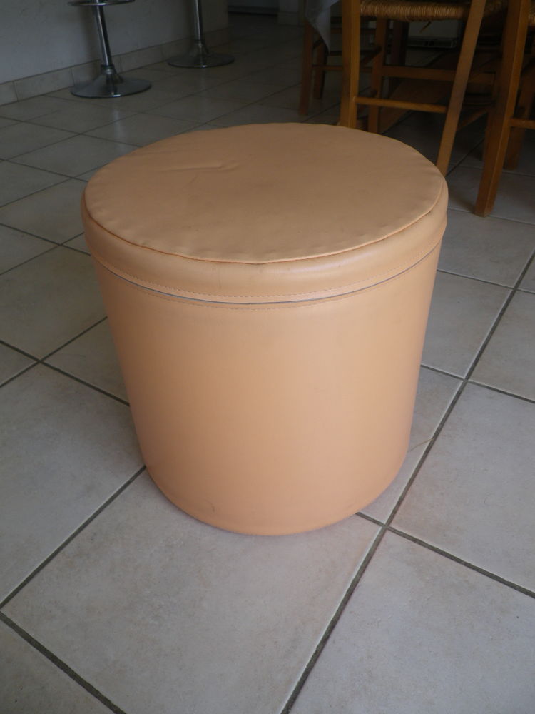 Pouf ann�es 60 35 Toulouse (31)