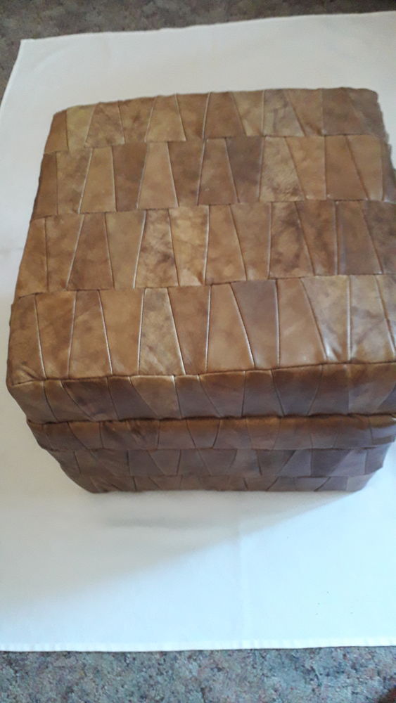 Pouf de rangement
30 Salon-de-Provence (13)