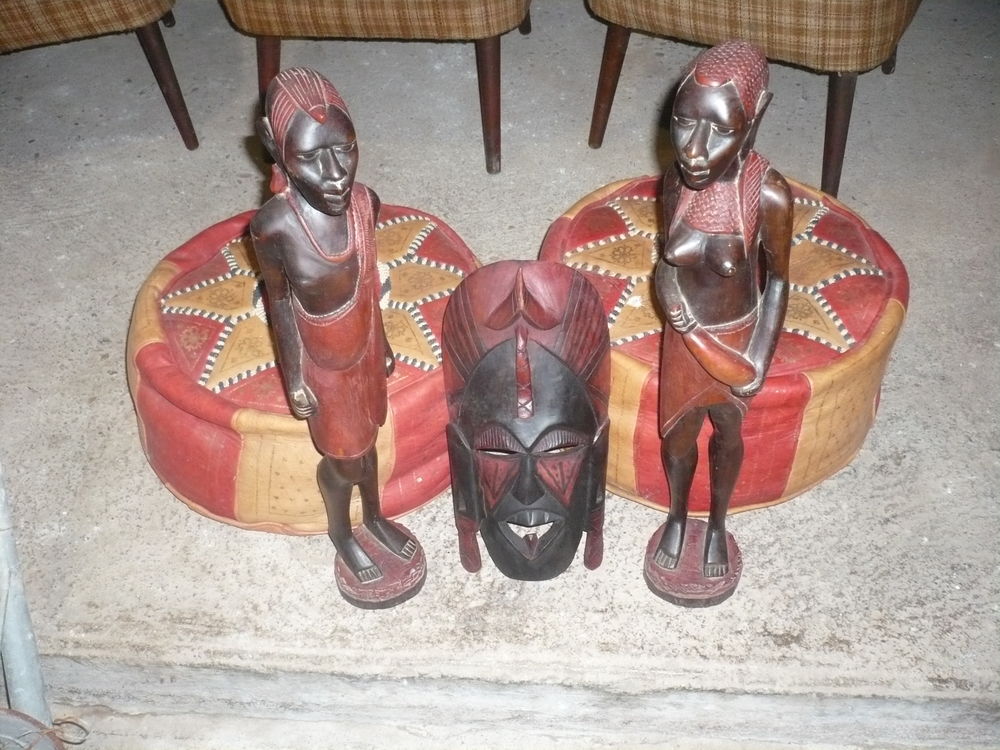 Pouf + statue + masque 70 Foulcrey (57)