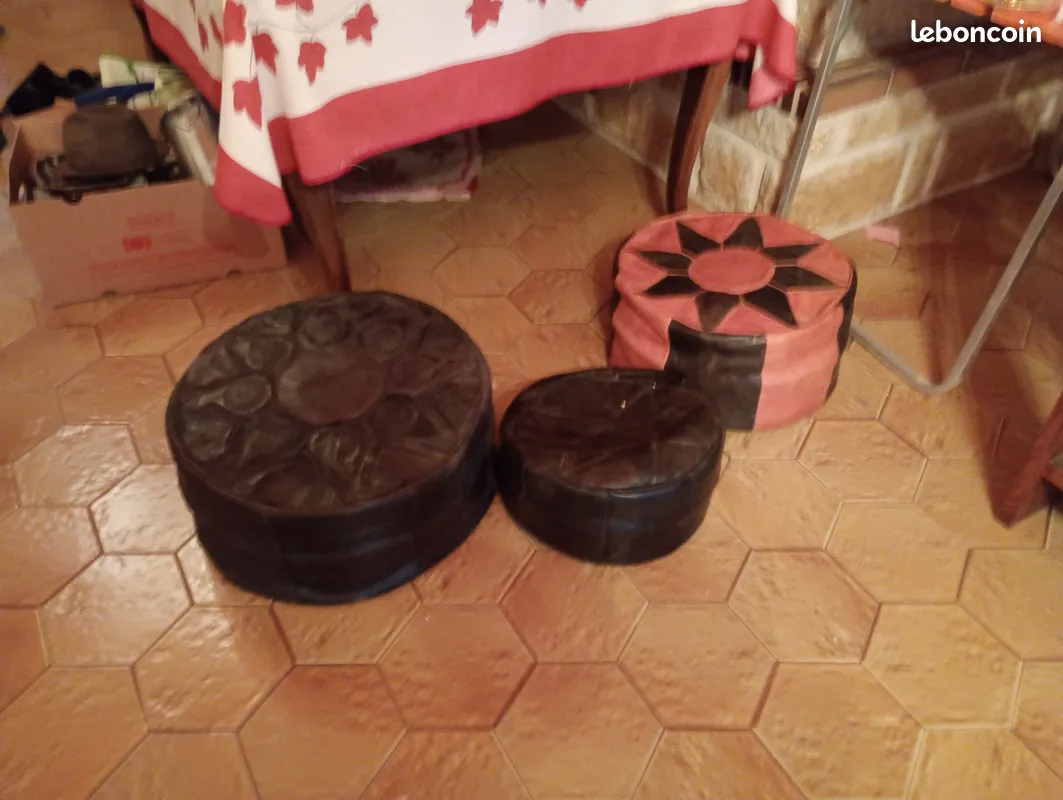 Poufs 15 Moret-sur-Loing (77)