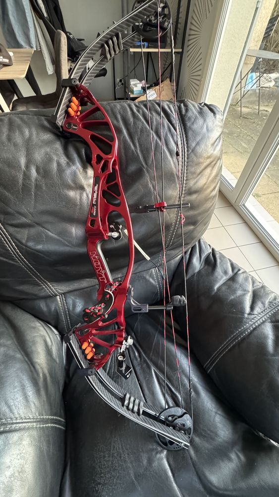 Arc �  poulie Hoyt 450 Romans (01)