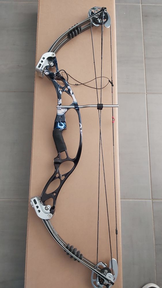 Arc � poulies Hoyt Ultratech XT2000 Gaucher 250 Le Perray-en-Yvelines (78)