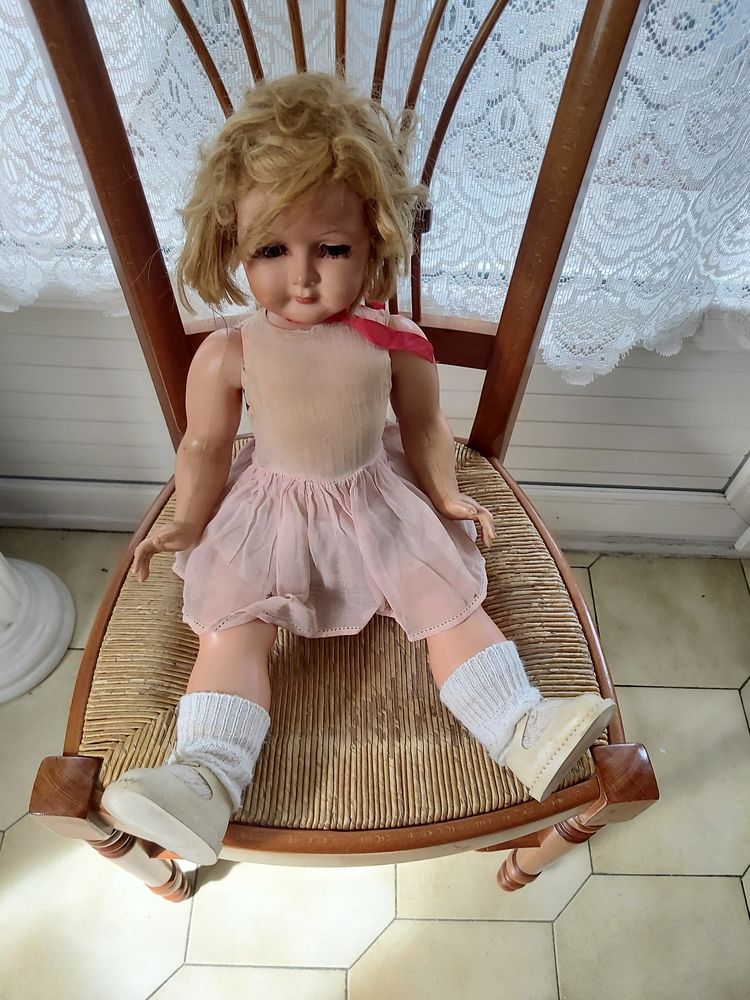 poupee ancienne et fauteuil poupee 70 M�dis (17)