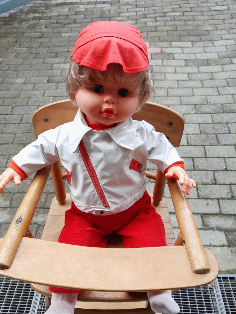 Poup�e BELLA 39 Biesheim (68)