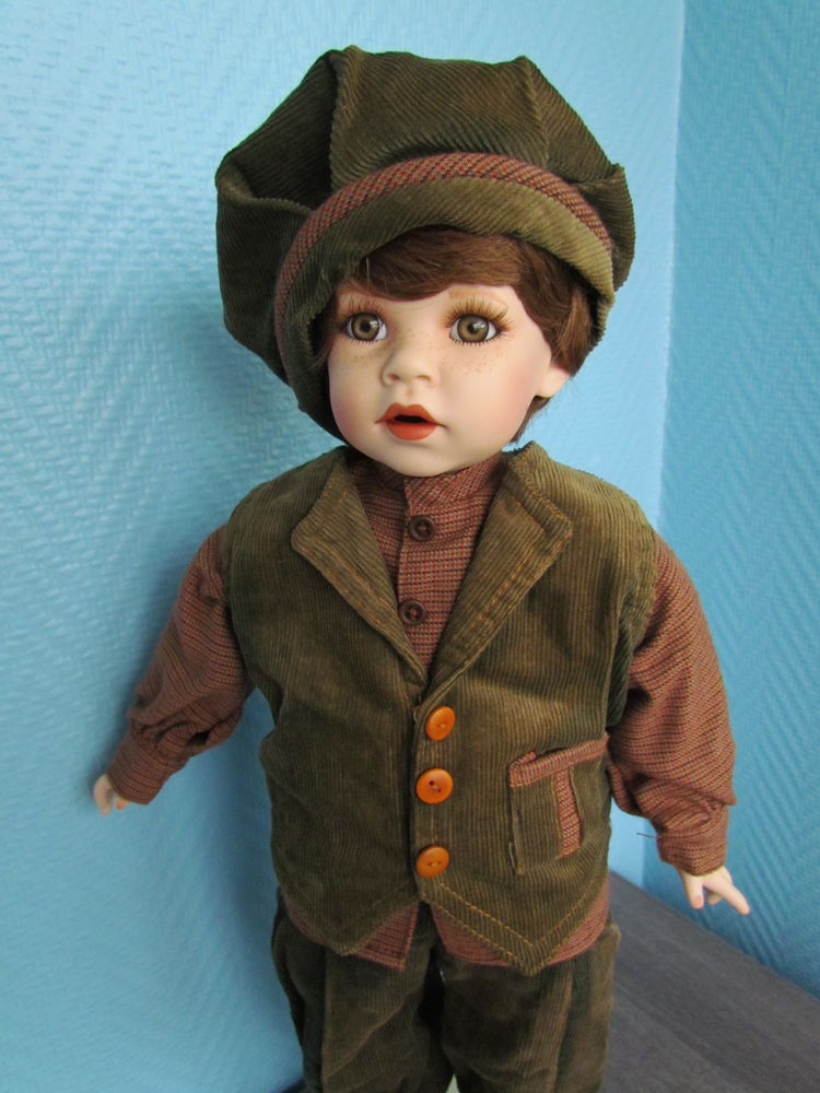 Poup�e coca-cola 65 Le Grau-du-Roi (30)