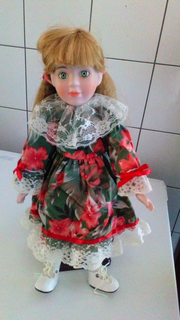 Poup�e de Collection Color�e et D�taill�e 0 Battrans (70)