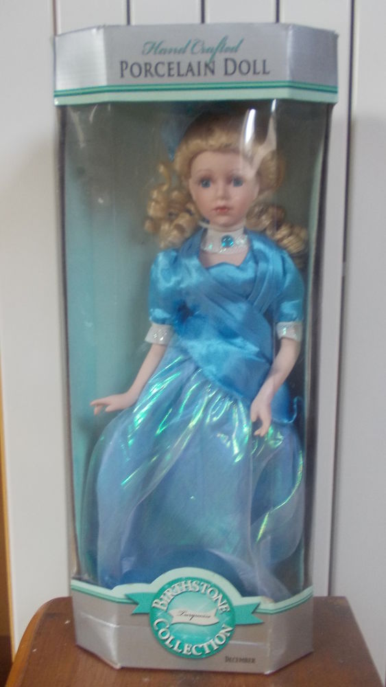 poup�e de collection Doll 22 Thiais (94)