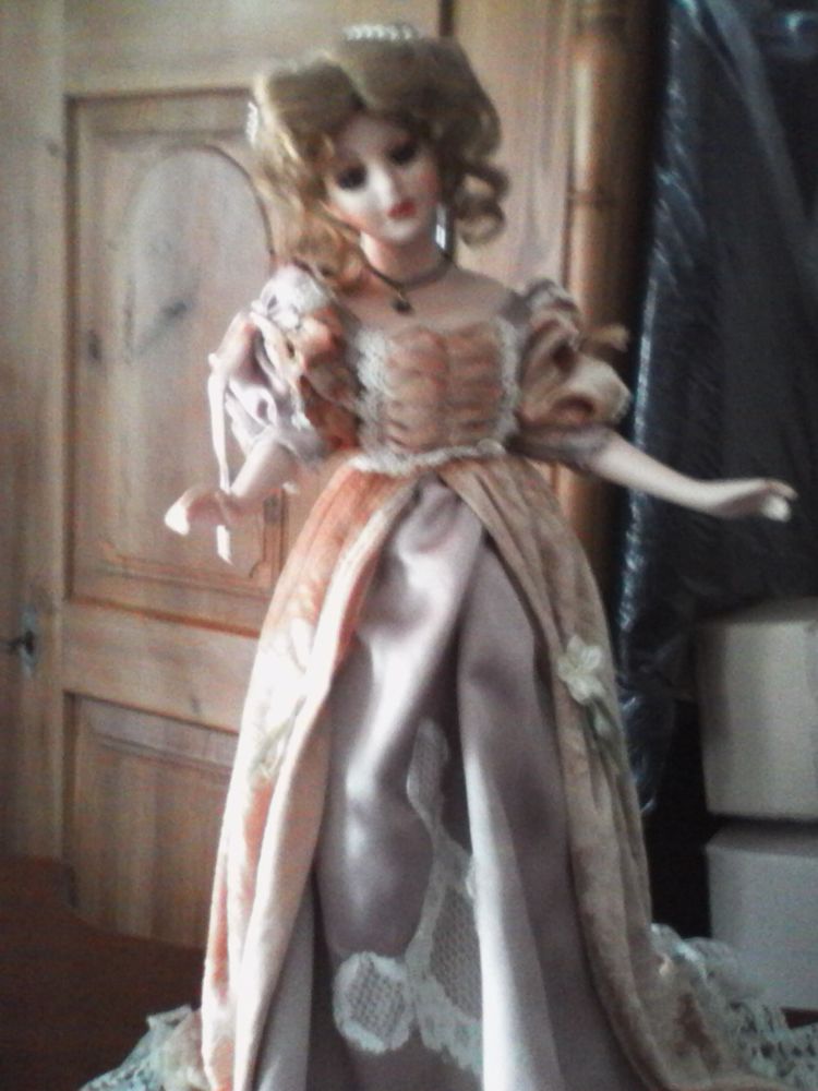 poup�e de collection 30 Ebersheim (67)