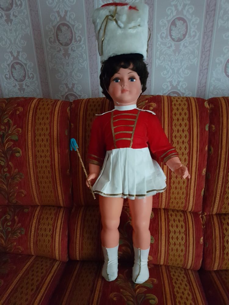 Poup�e de collection 40 Russange (57)