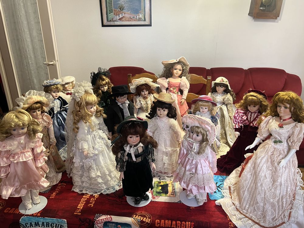 Poup�e de collection 80 Saint-Pierre-en-Faucigny (74)