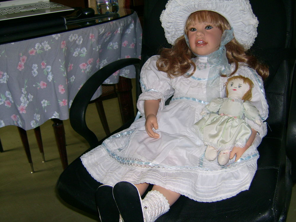 Poup�e de collection 220 Faverges (74)