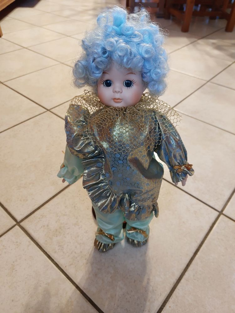 POUPEE DECORATIVE 0 Saint-Germain-Laprade (43)