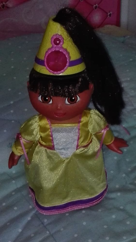 Poup�e DORA 35 �vry (91)