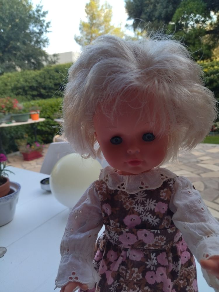 Poup�e FIBA made  in italyN� V 56 collection ann�e 1970 40 Nimes (30)