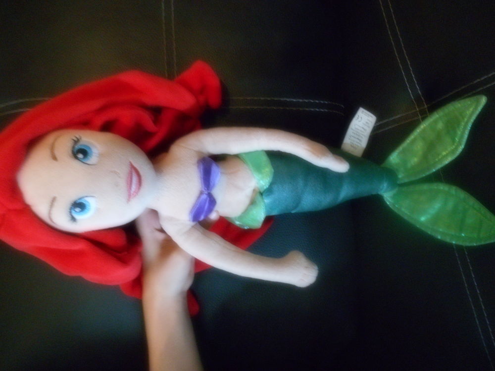 POUP�E SIR�NE ARIEL 10 Villeurbanne (69)