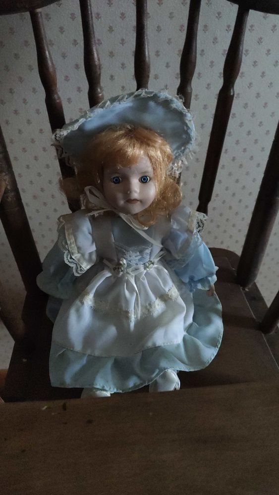 poup�e t�te porcelaine 10 Aiffres (79)