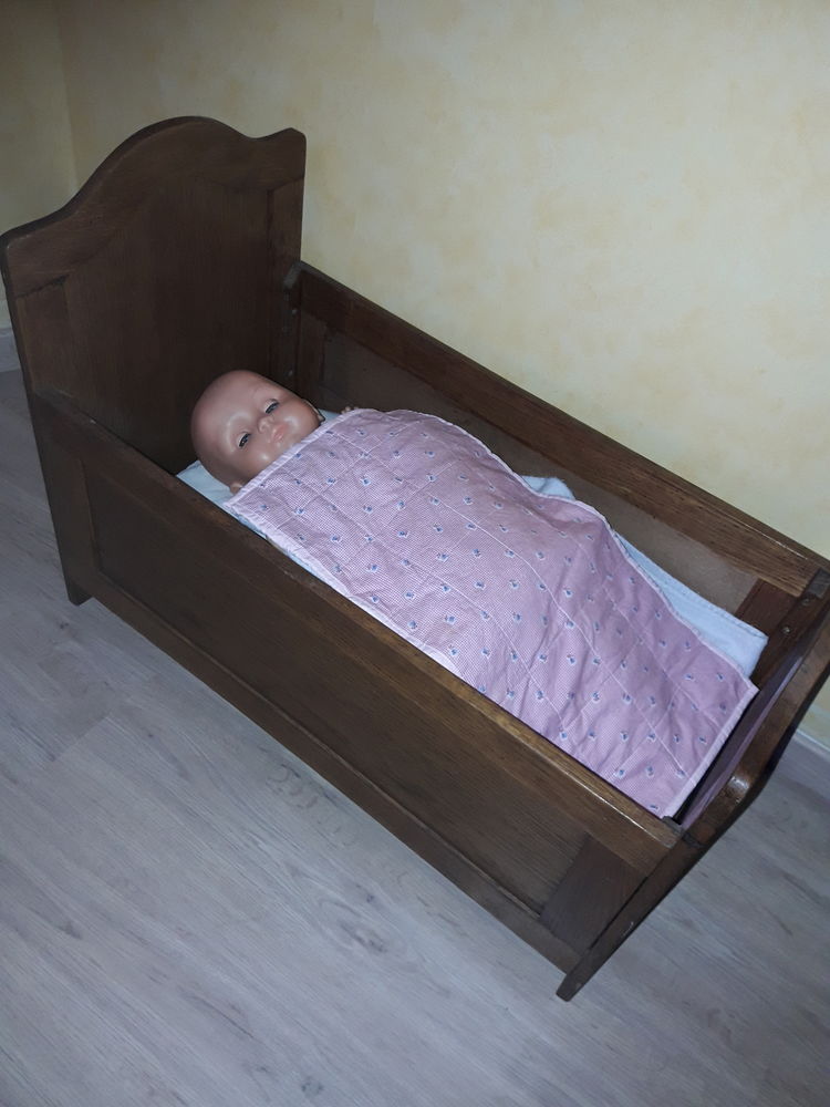 Lit poup�e 0 Tain-l'Hermitage (26)