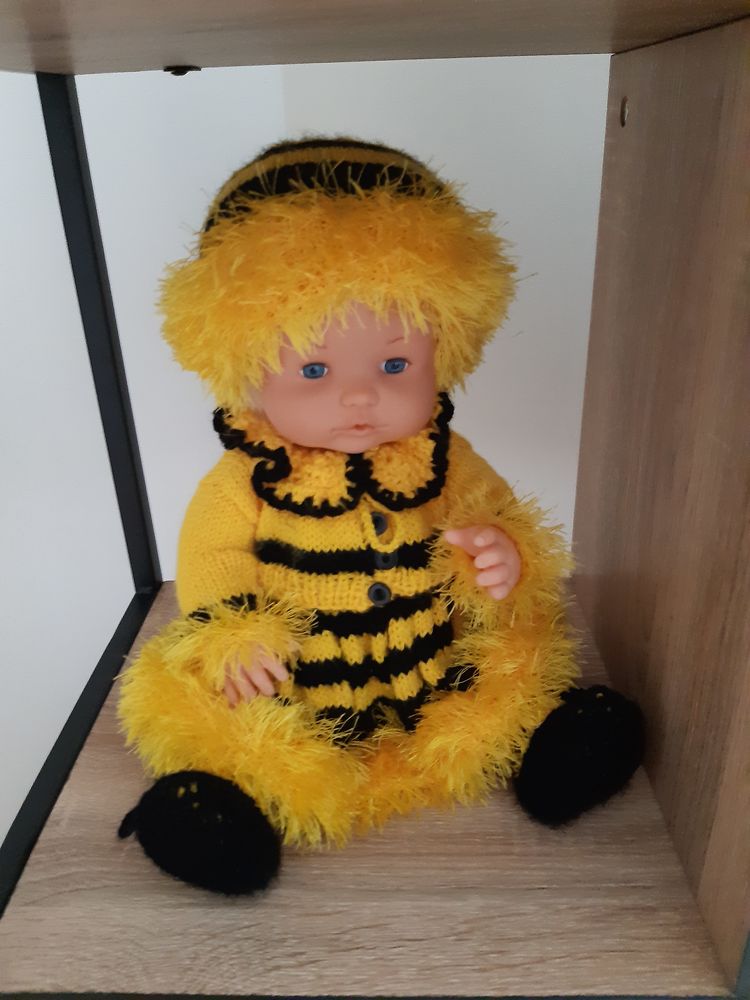 Poup�e 10 Dou�-la-Fontaine (49)