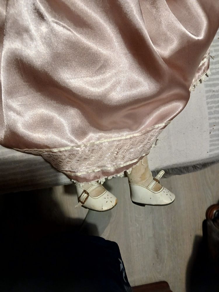 Poup�es anciennes 40 Mozac (63)