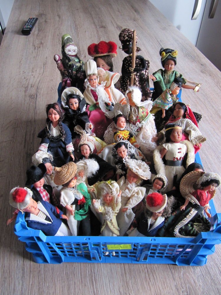 poupées de collection 10 Saint-Pierre-de-Chandieu (69)