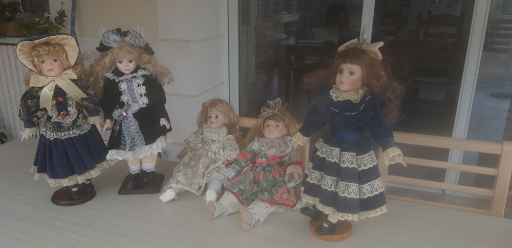 poup�es de collection 10 Sainte-Verge (79)