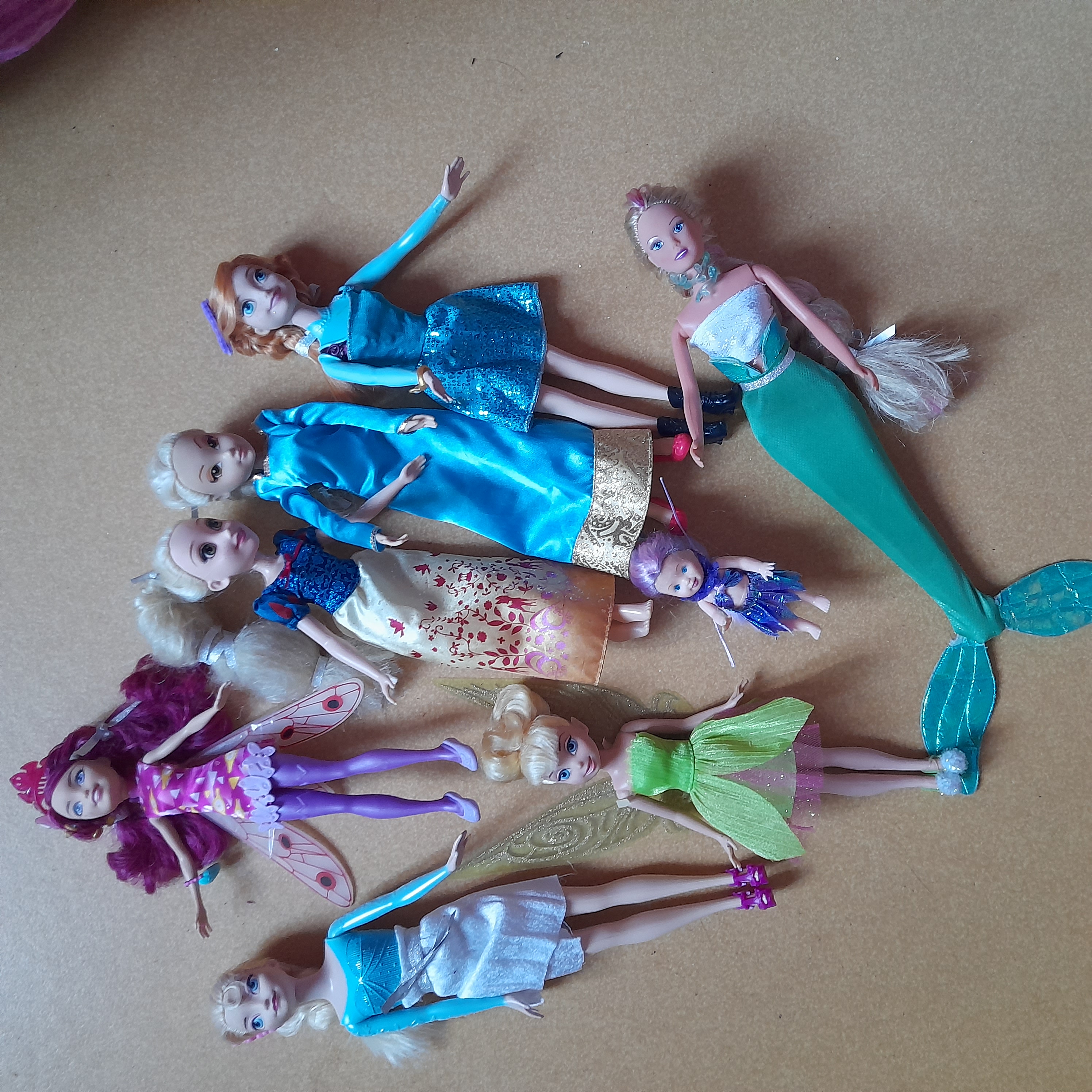 Lot poup�es Disney 15 Fabas (82)