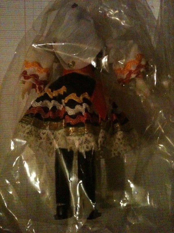 2 poup�es folkloriques r�gionales Gr�ce. 20 Bosc-le-Hard (76)