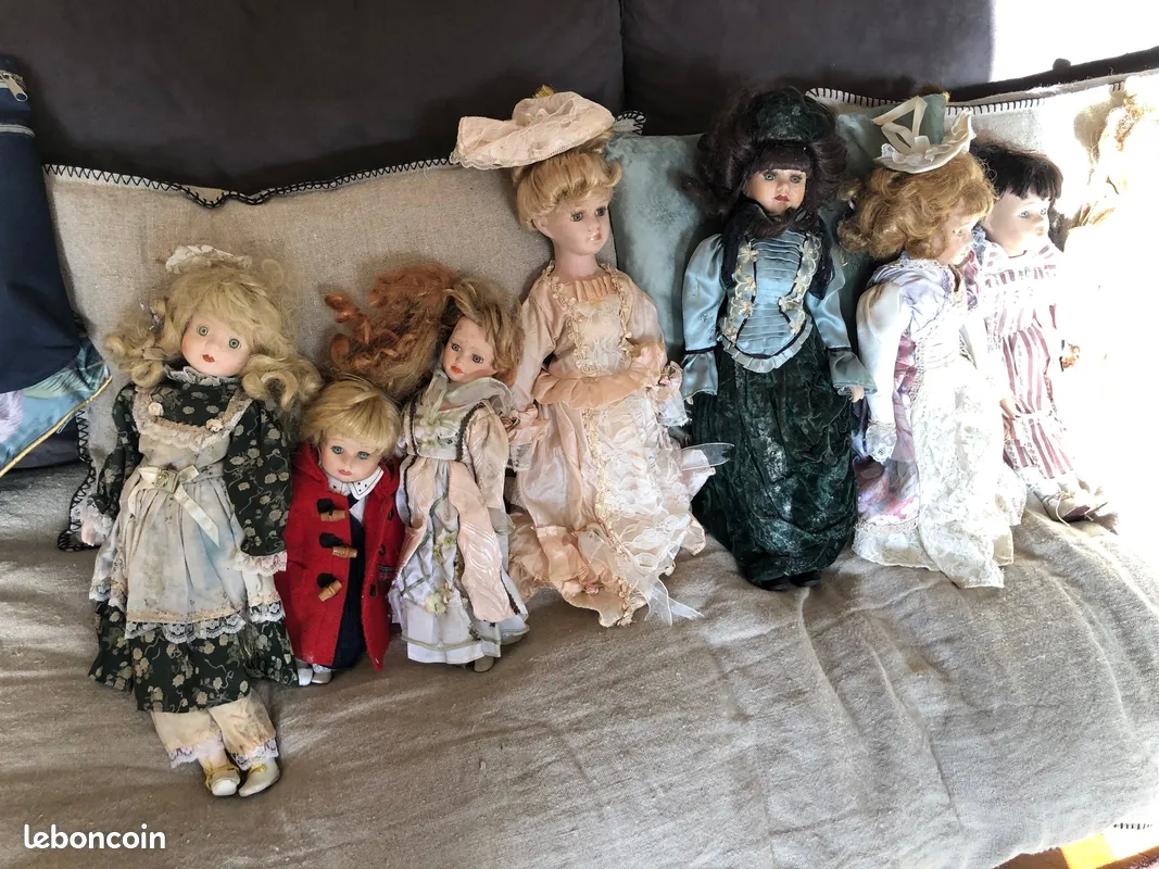 LOT de 8 POUPEES Porcelaine 110 Saint-M�dard (16)