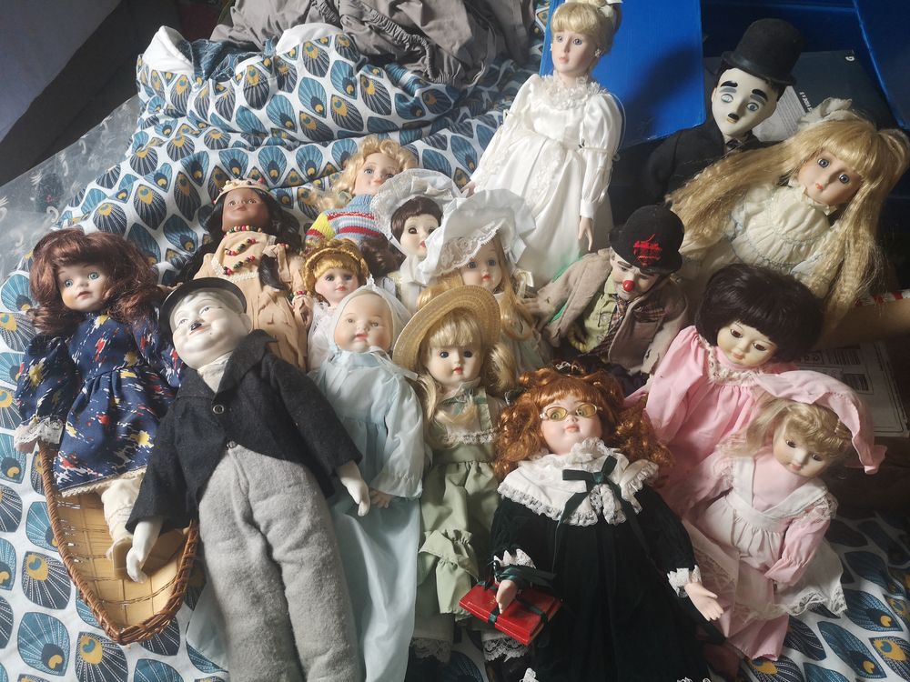 Poup�es de porcelaine 250 Bonneval (28)