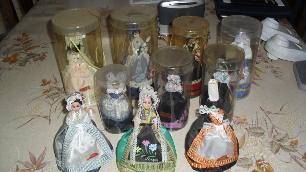 poup�es les  des r�gions fran�aises 0 Pl�rin (22)