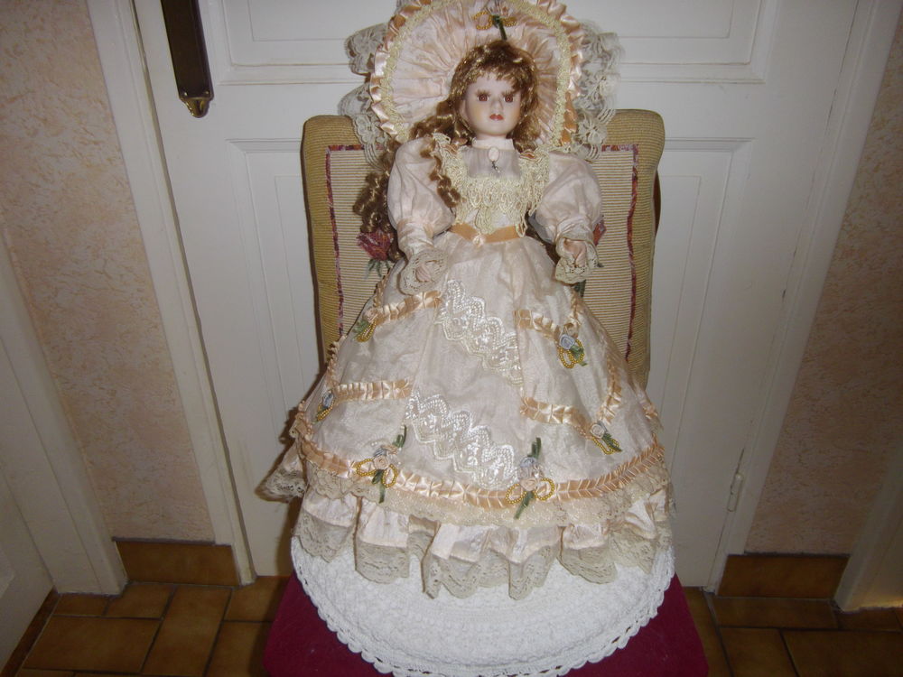 Poup�es 25 Ozoir-la-Ferri�re (77)