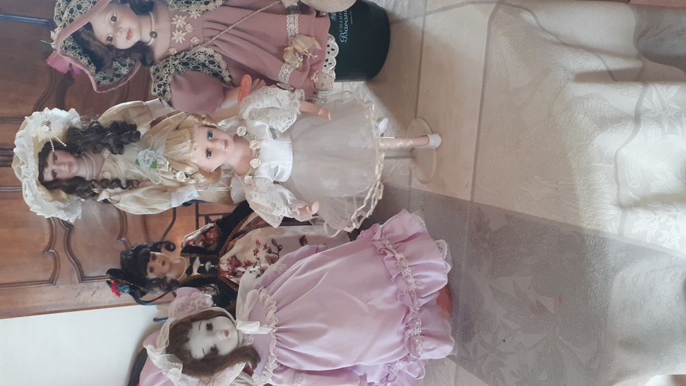 Poup�es 50 Digne-les-Bains (04)