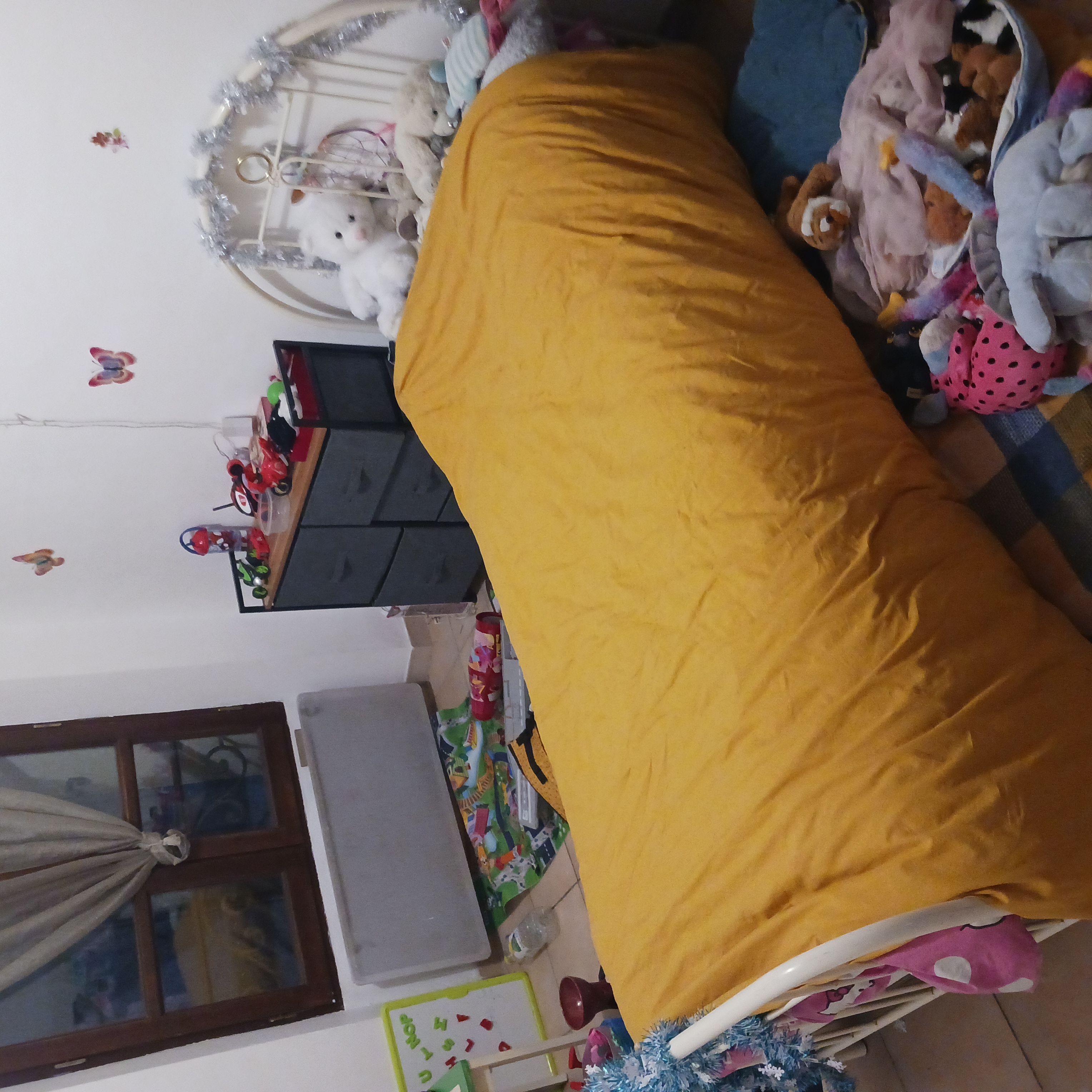 Lit pour enfant 20 Tourves (83)