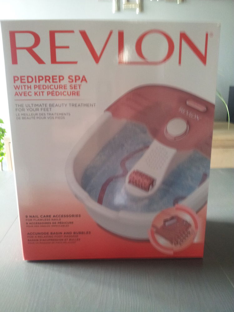 SPA pour les pieds NEUF REVLON avec kit de p�dicure 30 Poitiers (86)