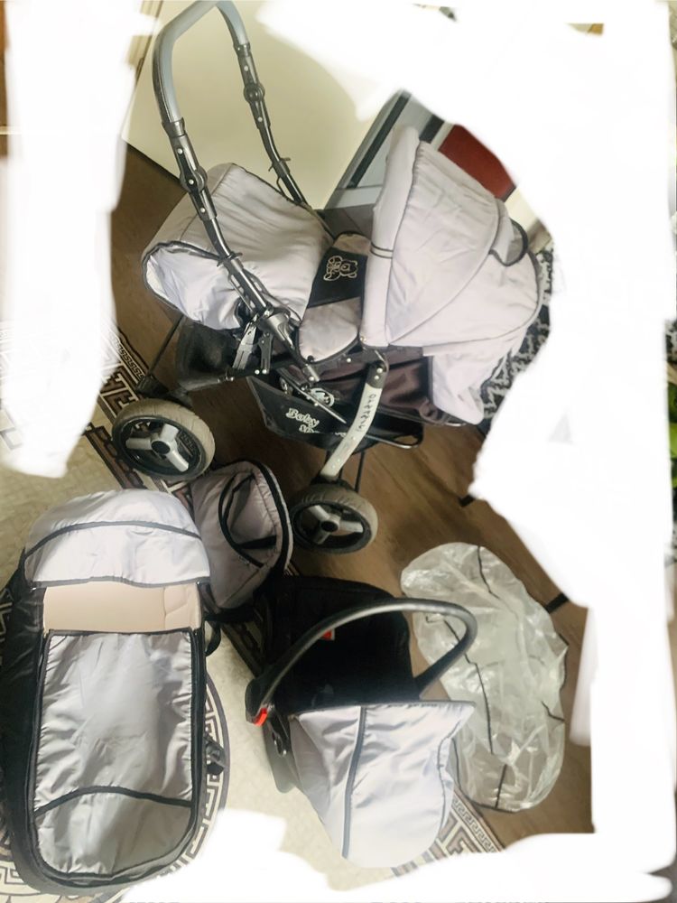 Pousette baby sportive 50 Bobigny (93)