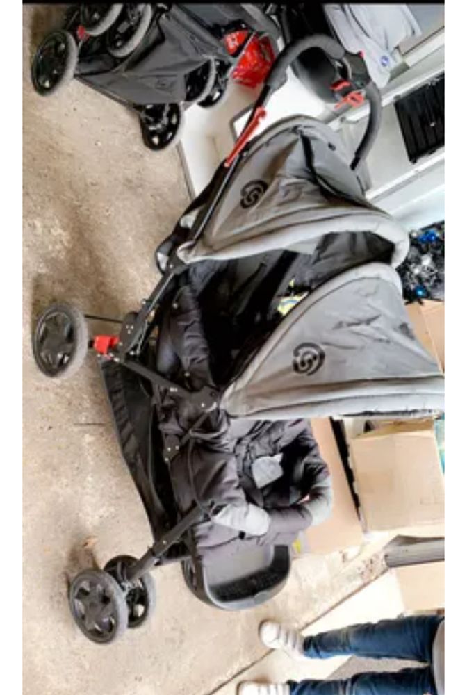 Pousette jumelles 80 Saint-Pierre-des-Corps (37)