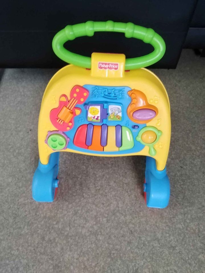 pousse pousse musical fisher price 10 Raimbeaucourt (59)