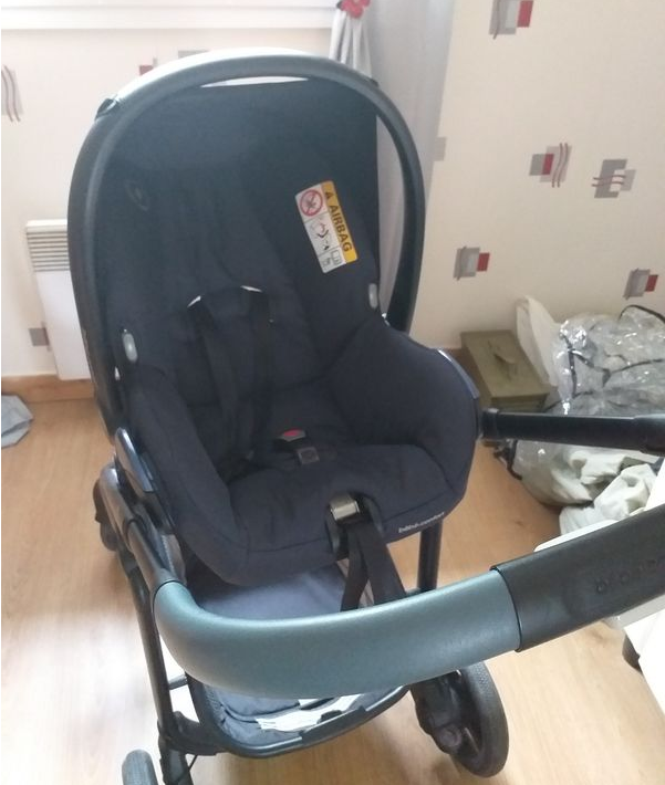 POUSSETTE 3 EN 1 AUBERT (peu servie) 200 Les Petites-Loges (51)