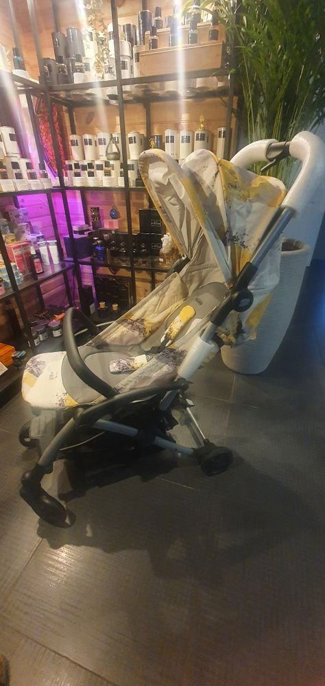 Poussette B�b� Confort Laika 2 URBAN YELLOW NEUVE 120 Ch�cy (45)