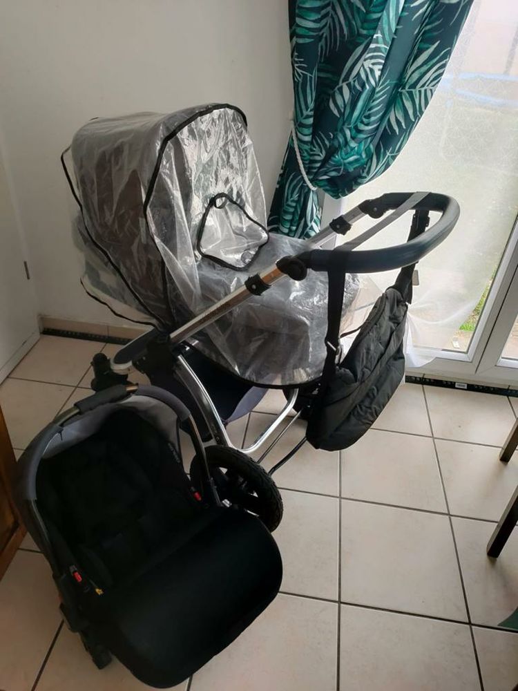 Poussette b�b� 600 Pont-Sainte-Maxence (60)