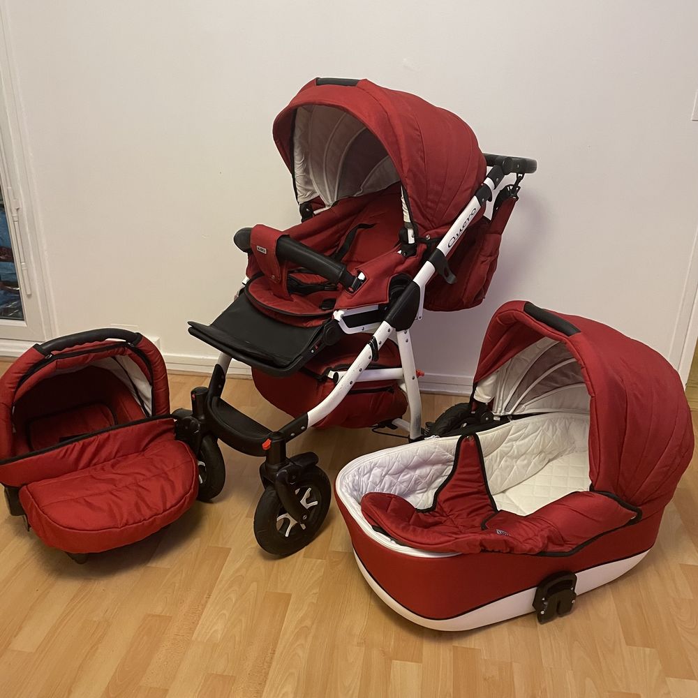 Poussette 3 en 1 bordeaux rouge 450 Stains (93)