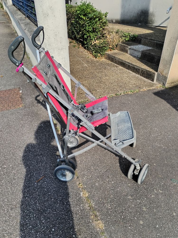 Poussette canne maclaren 25 Laxou (54)