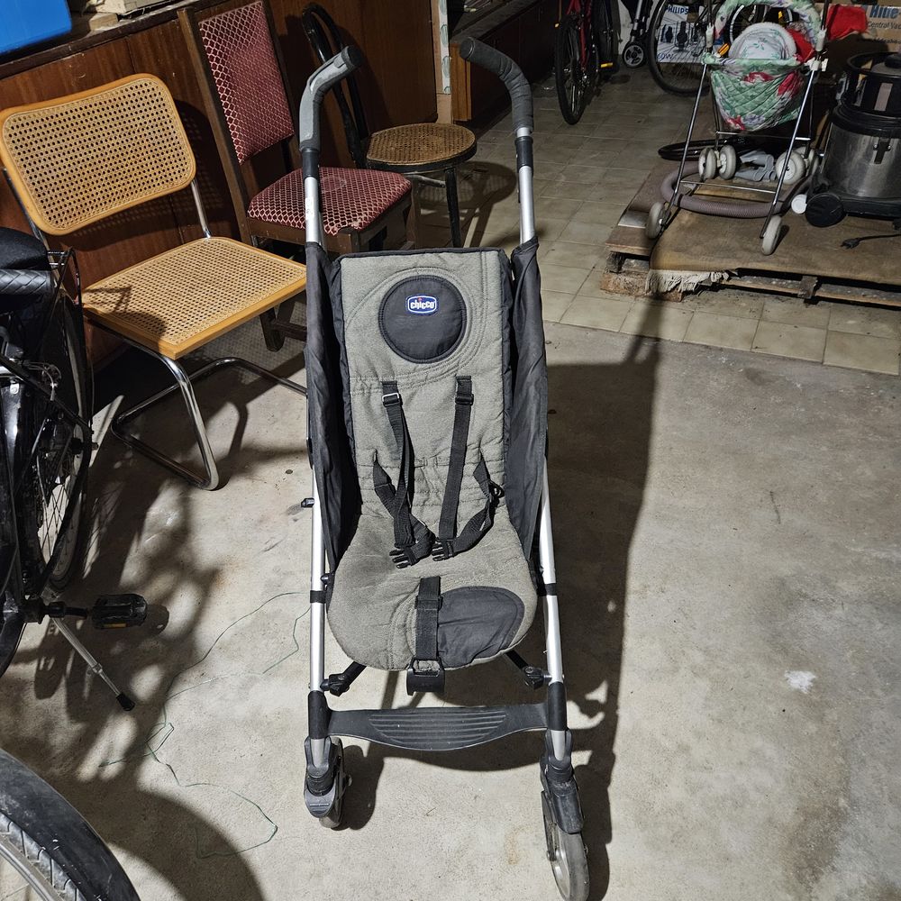 Poussette canne 30 Rueil-Malmaison (92)