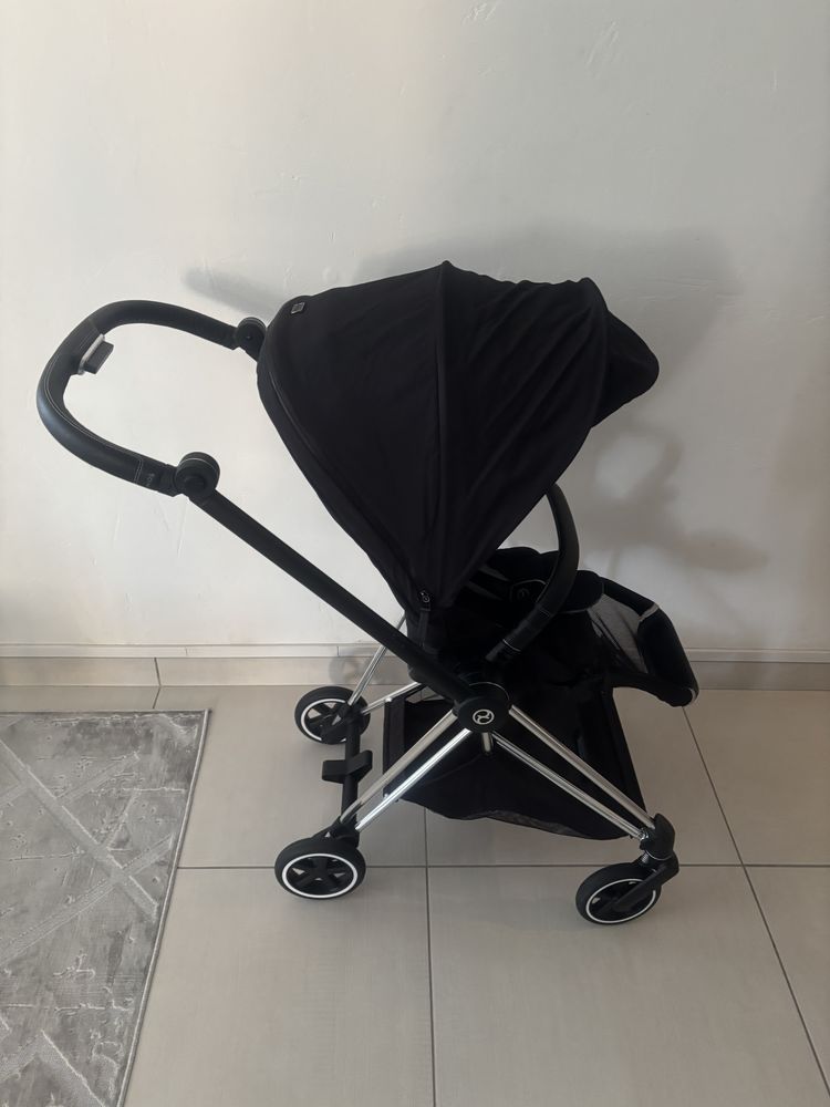  poussette  CYBEX  
0 Vitrolles (13)