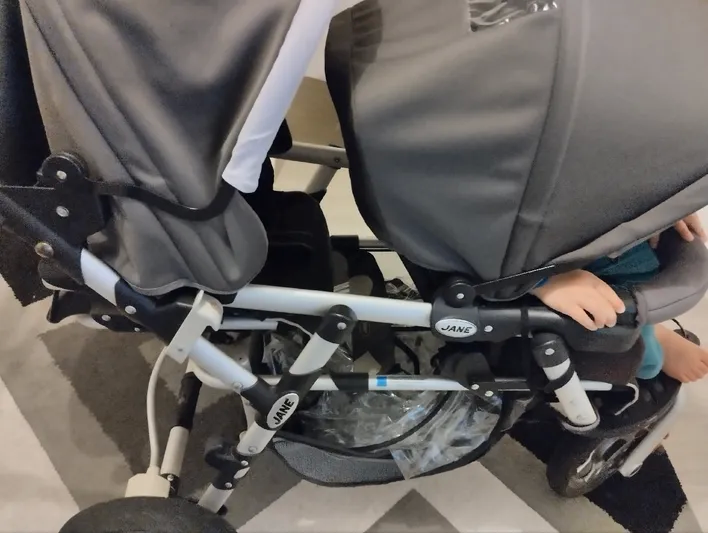 Poussette double jane powertwin 150 Nice (06)