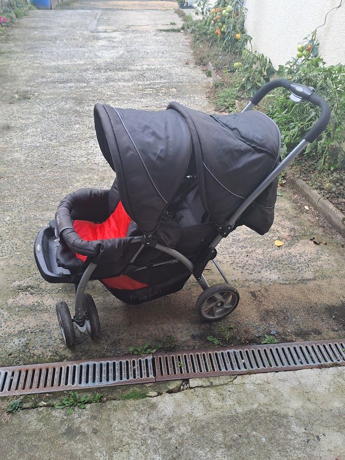 poussette double, marque TROTTINE 40 Vaux-sur-Aure (14)