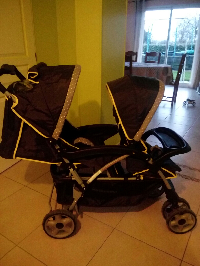 poussette double vertbaudet duocity
