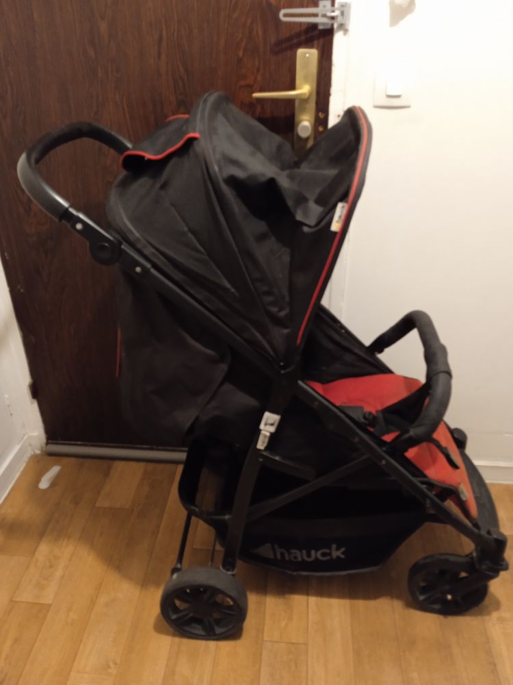 poussette Hauck Rapid 4. 100 Paris 9 (75)